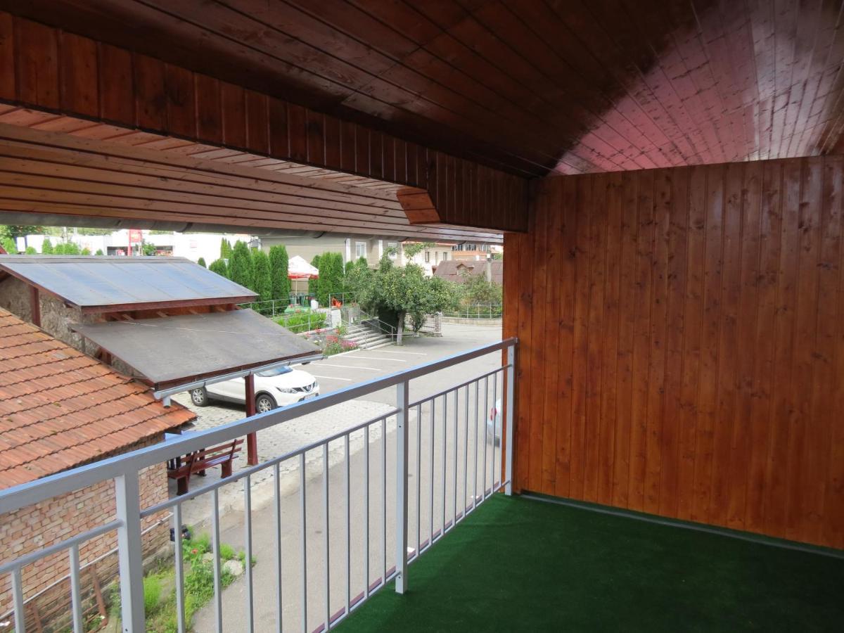 Pensiunea Cetina Brád Kültér fotó